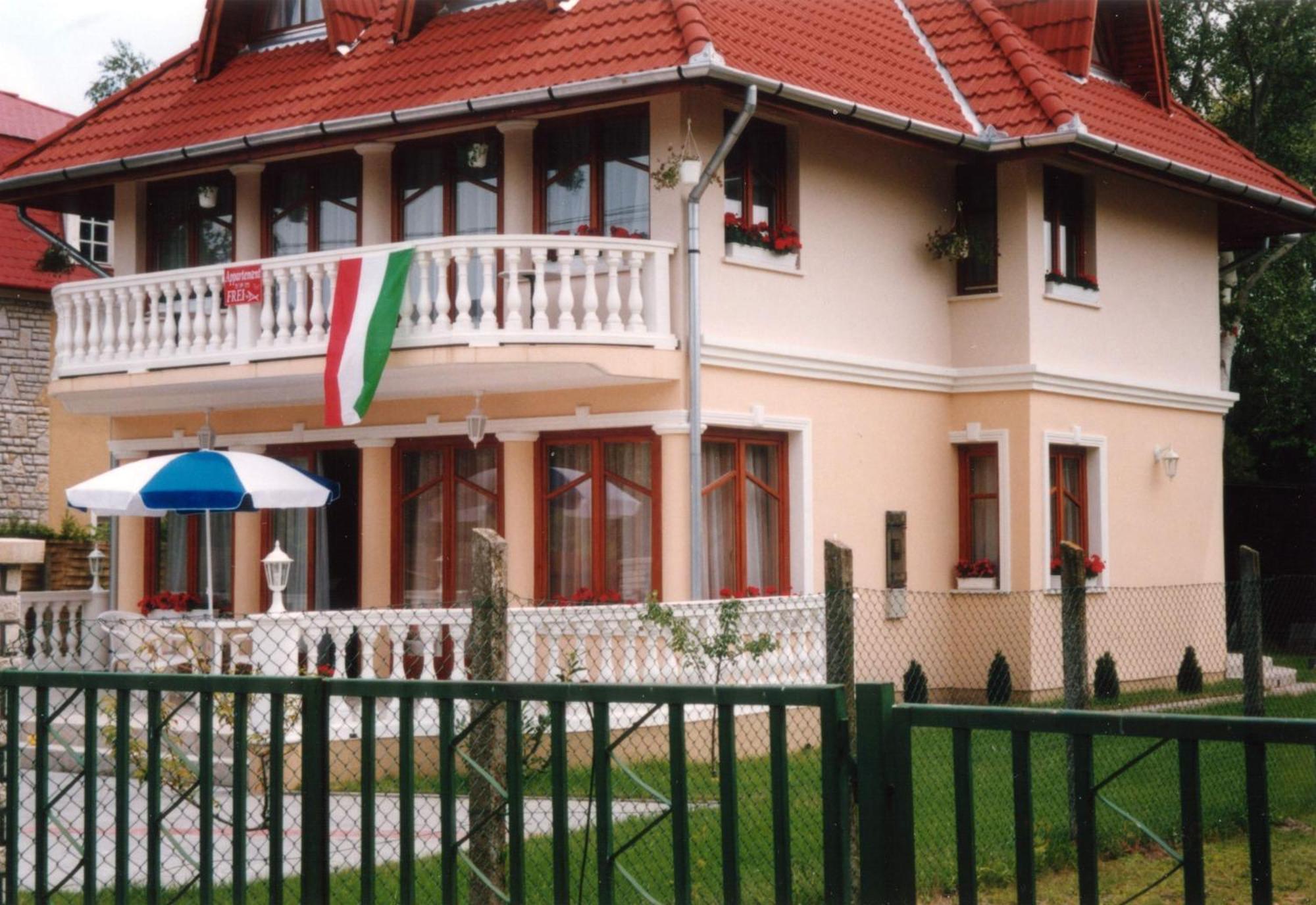 Dessewffy Guesthouse Zamárdi Exterior foto